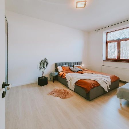 Priestranny Apartman V Centre Košice Exteriér fotografie