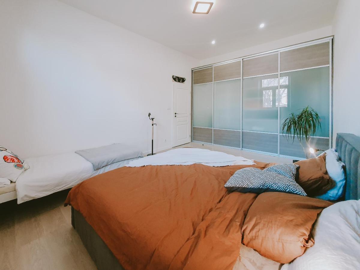 Priestranny Apartman V Centre Košice Exteriér fotografie