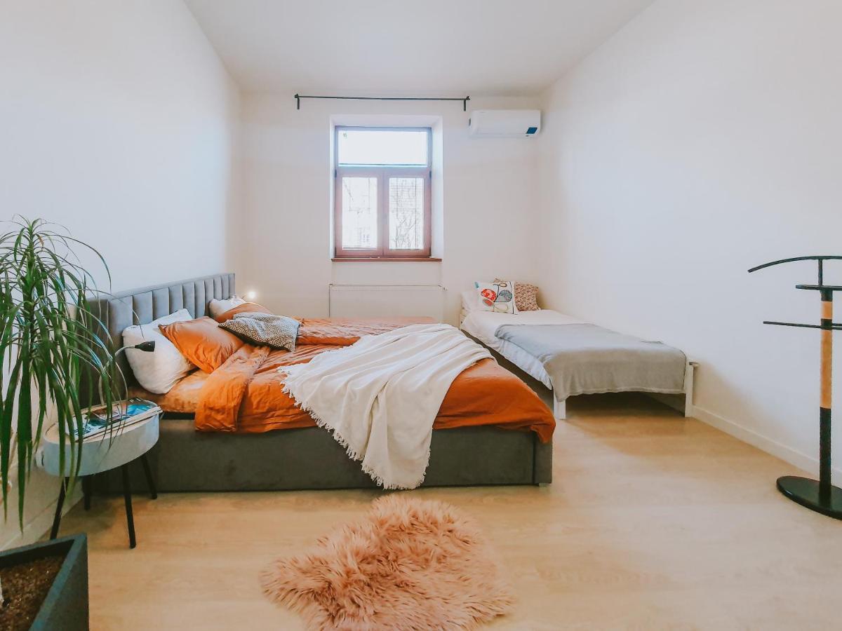 Priestranny Apartman V Centre Košice Exteriér fotografie