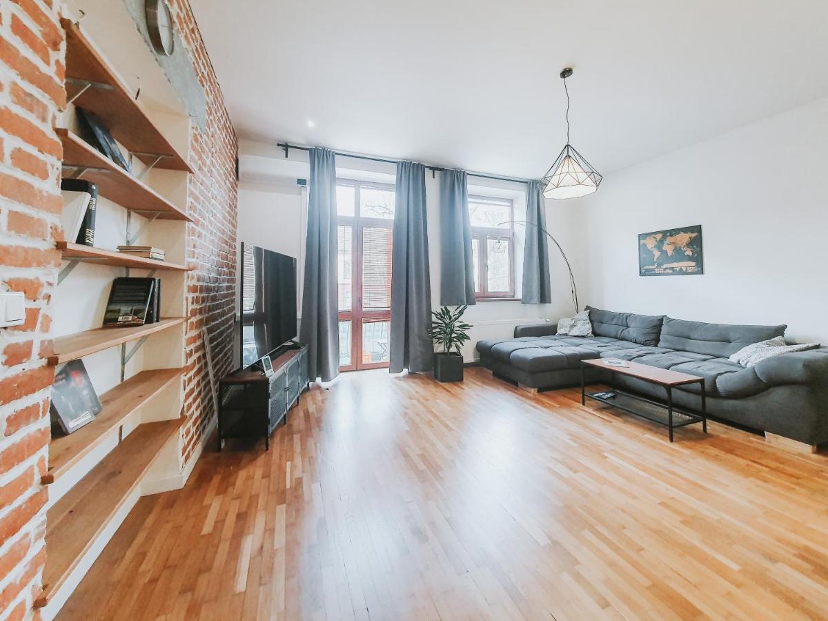 Priestranny Apartman V Centre Košice Exteriér fotografie