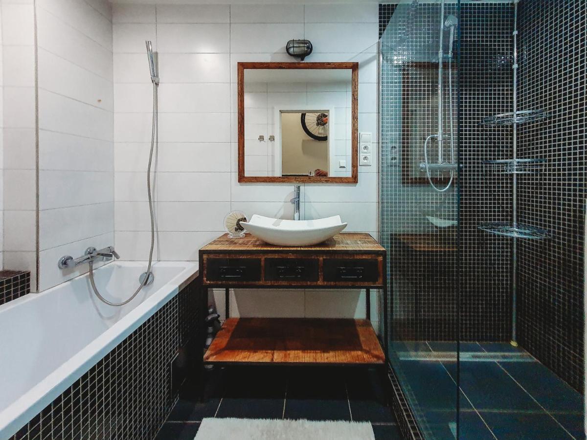 Priestranny Apartman V Centre Košice Exteriér fotografie